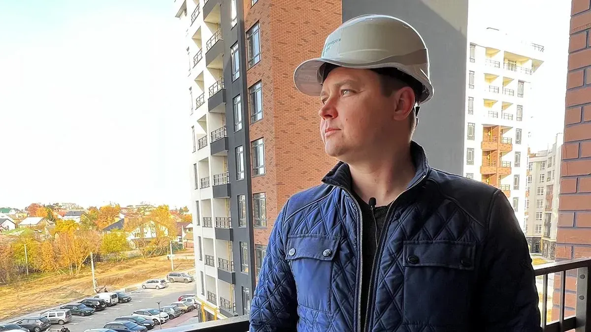 Хід будівництва ЖК Синергія Сіті у жовтні 2022: звітує начальник дільниці