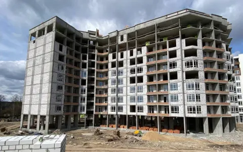 Все за графіком. В 10 та 11 секціях ЖК Синергія Сіті кипить робота 