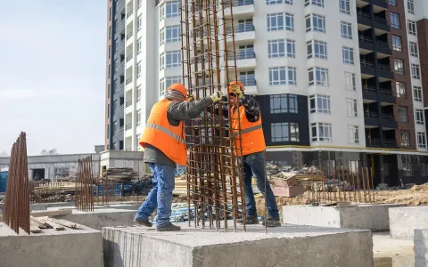 В 27 доме ЖК Синергия Сити начали монолитные работы
