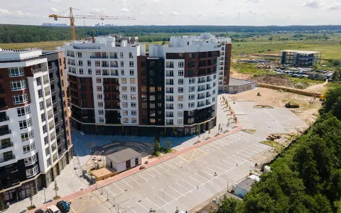 Облаштували нову містку зону парковки поруч з 5 чергою ЖК Синергія Сіті