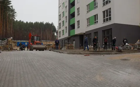 Хід будівництва житлових комплексів Будівельної групи Синергія в Ірпені в листопаді 2022