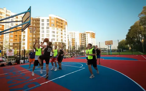 Спорт объединяет: десятки жителей, гостей и профессиональных спортсменов посетили Sport Week в ЖК Синергия Сити