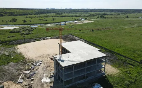 Новости со стройплощадки школы-лицея "Синергия": монолит первого корпуса полностью готов!