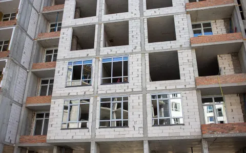 В 13 та 14 будинках Синергія Сіті встановлюємо енергоефективні вікна REHAU з інноваційною фурнітурою
