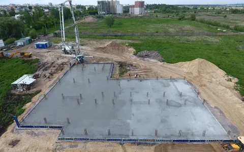 В Ірпені заклали фундамент нової школи, яку зводить Будівельна група Синергія
