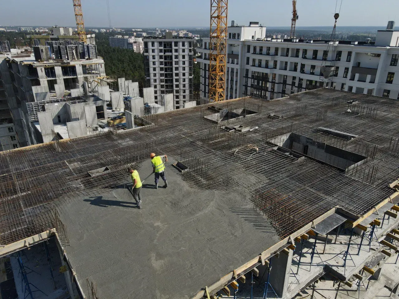 Щомісячний фотозвіт з будмайданчиків Будівельної групи Синергія - 4