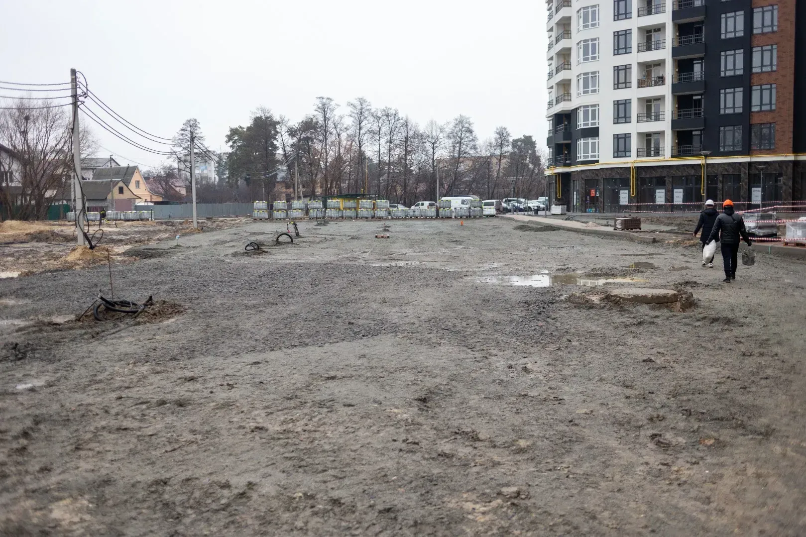 В ЖК Синергія Сіті продовжуємо облаштування паркувального майданчика - 3