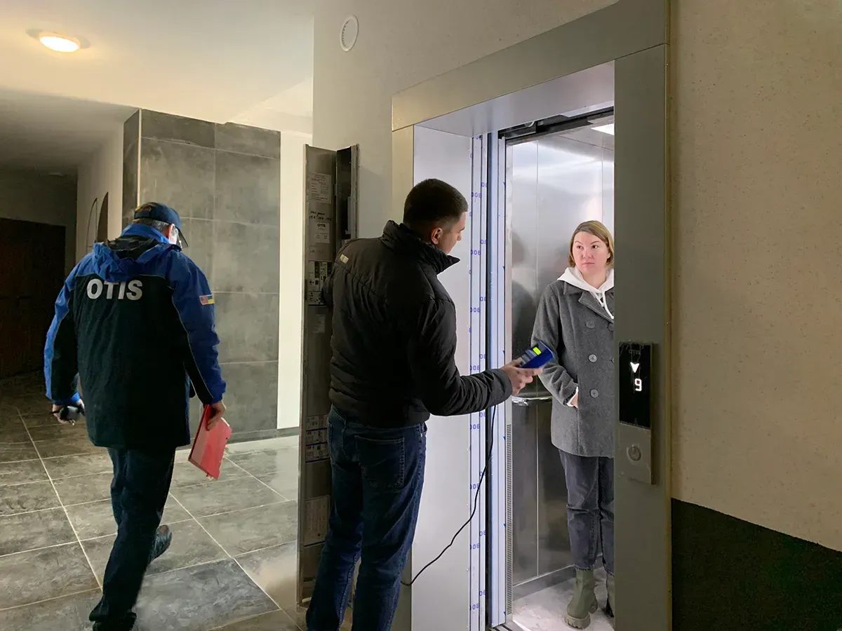 В 10 та 11 будинках ЖК Синергія Сіті вдало пройшли тестові випробування ліфтового обладнання OTIS - 3